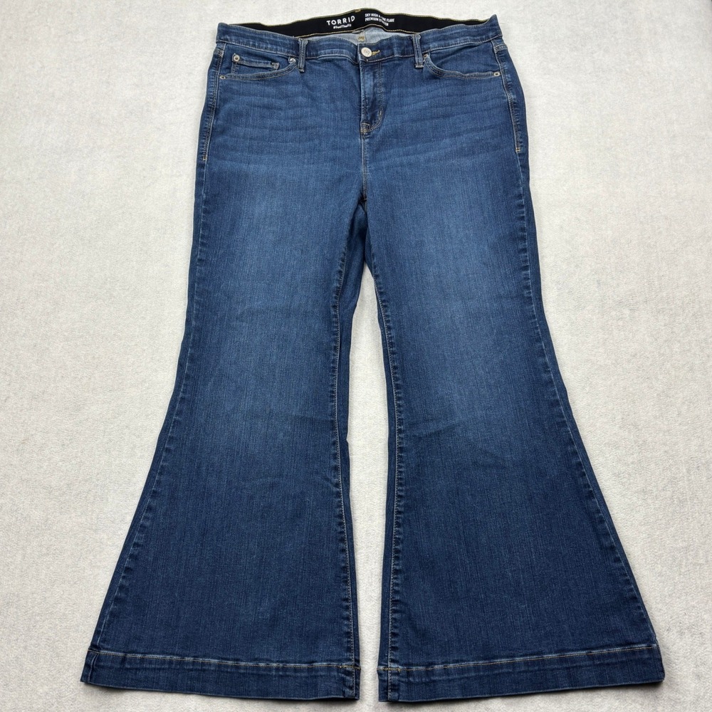 Torrid Jeans Womens 18 Short Sky High A Line Flare Blue Stretch Bell Bottom 18S